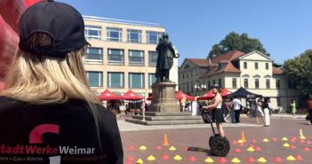 Stadtwerke Weimar präsentieren interaktiven, familienfreundlichen Energie-Familientag mit vielseitigem Programm Stadtwerke Weimar präsentieren interaktiven, familienfreundlichen Energie-Familientag mit vielseitigem (Foto: Stadtwerke Weimar Stadtversorgungs-GmbH)
