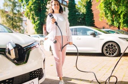 Mit cambio E-Auto reisen: Strom inklusive und europaweit (Foto: cambio)